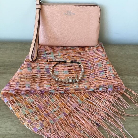 Coach Peach Leather Wristlet W/Beautiful Mesh Scarf and Pink Beaded Bracelet - Picture 1 of 6